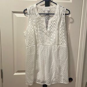 White maternity top